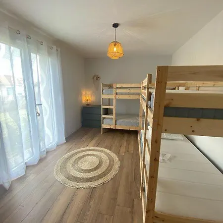 Martine 滨海苏拉克