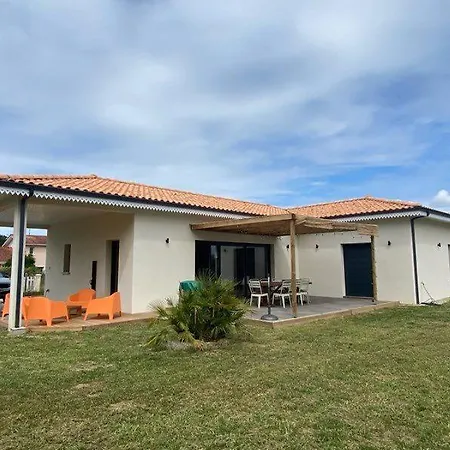 Holiday home Martine